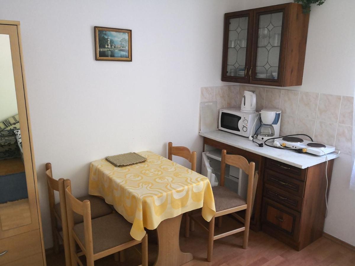Ubytovani U Machova Jezera - Apartmany - Ludmila Grulisova Doksy  Eksteriør billede