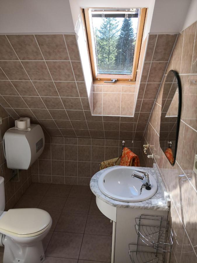 Ubytovani U Machova Jezera - Apartmany - Ludmila Grulisova Doksy  Eksteriør billede